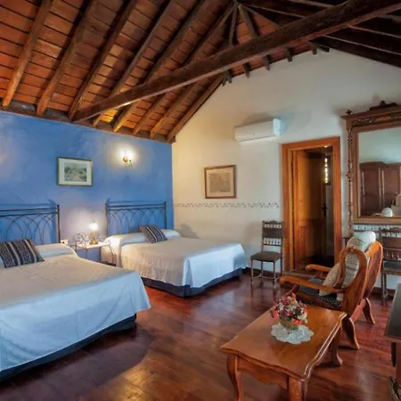 Charming With Breakfast Included, Wifi, Pool 格拉纳迪利亚-德阿沃纳